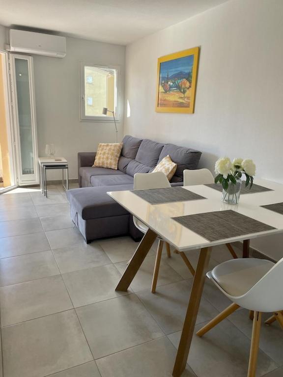 Apartment Newly Renovated Aircond-Wifi-Pool-Sea View-150M To Beaches- סנט-אגף מראה חיצוני תמונה